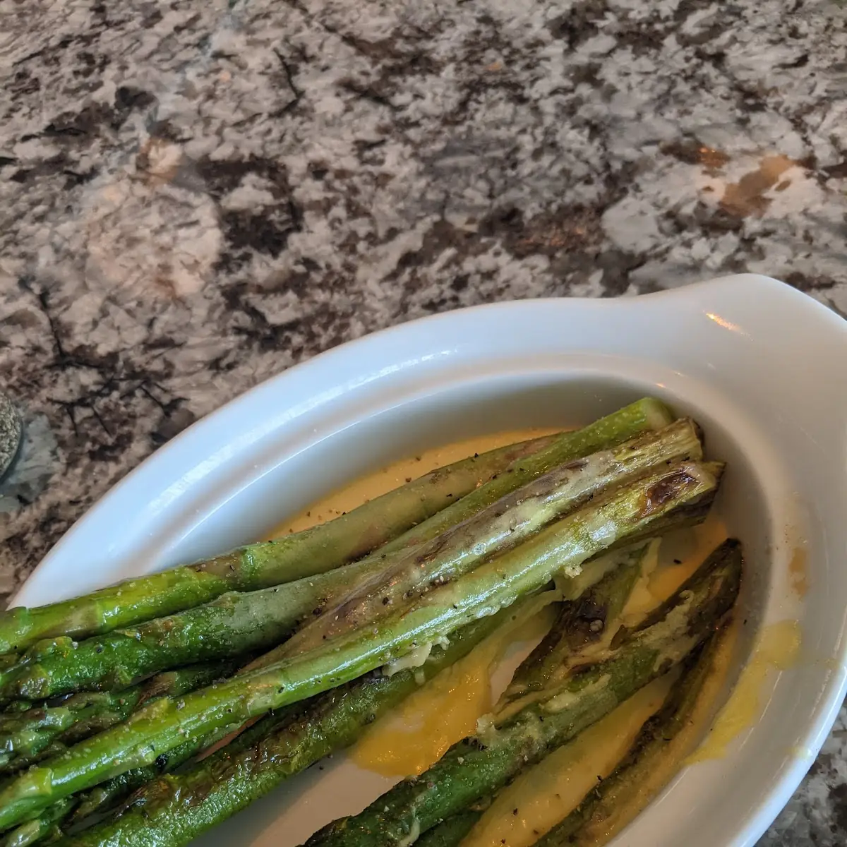 Grilled Asparagus & Hollandaise