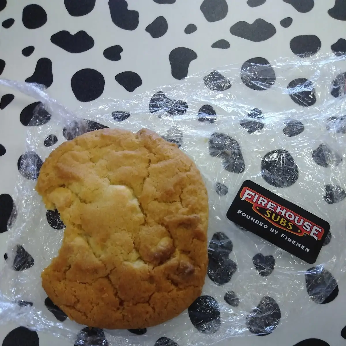 Lemon White Chocolate Chip Cookie