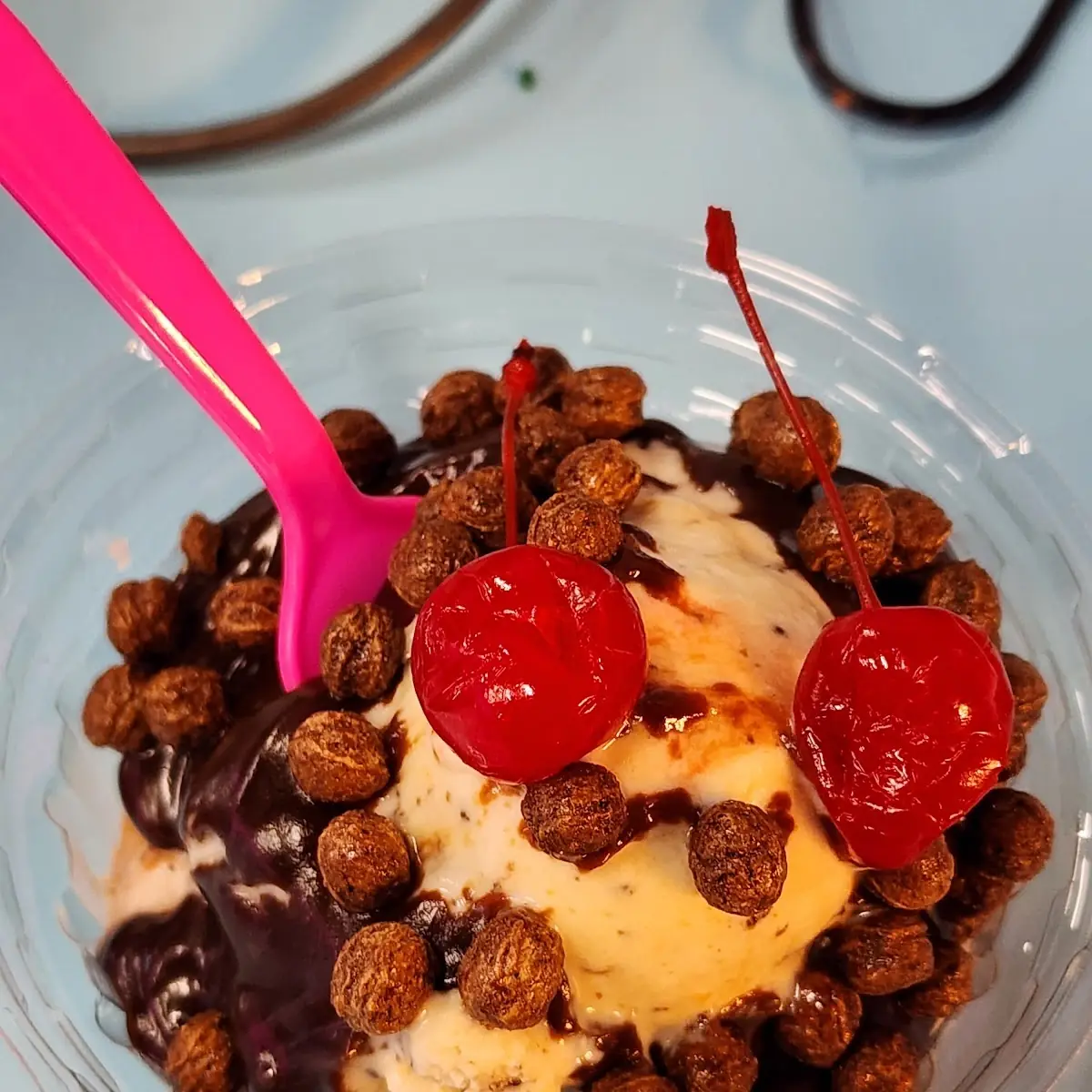 Donut Fudge Sundae