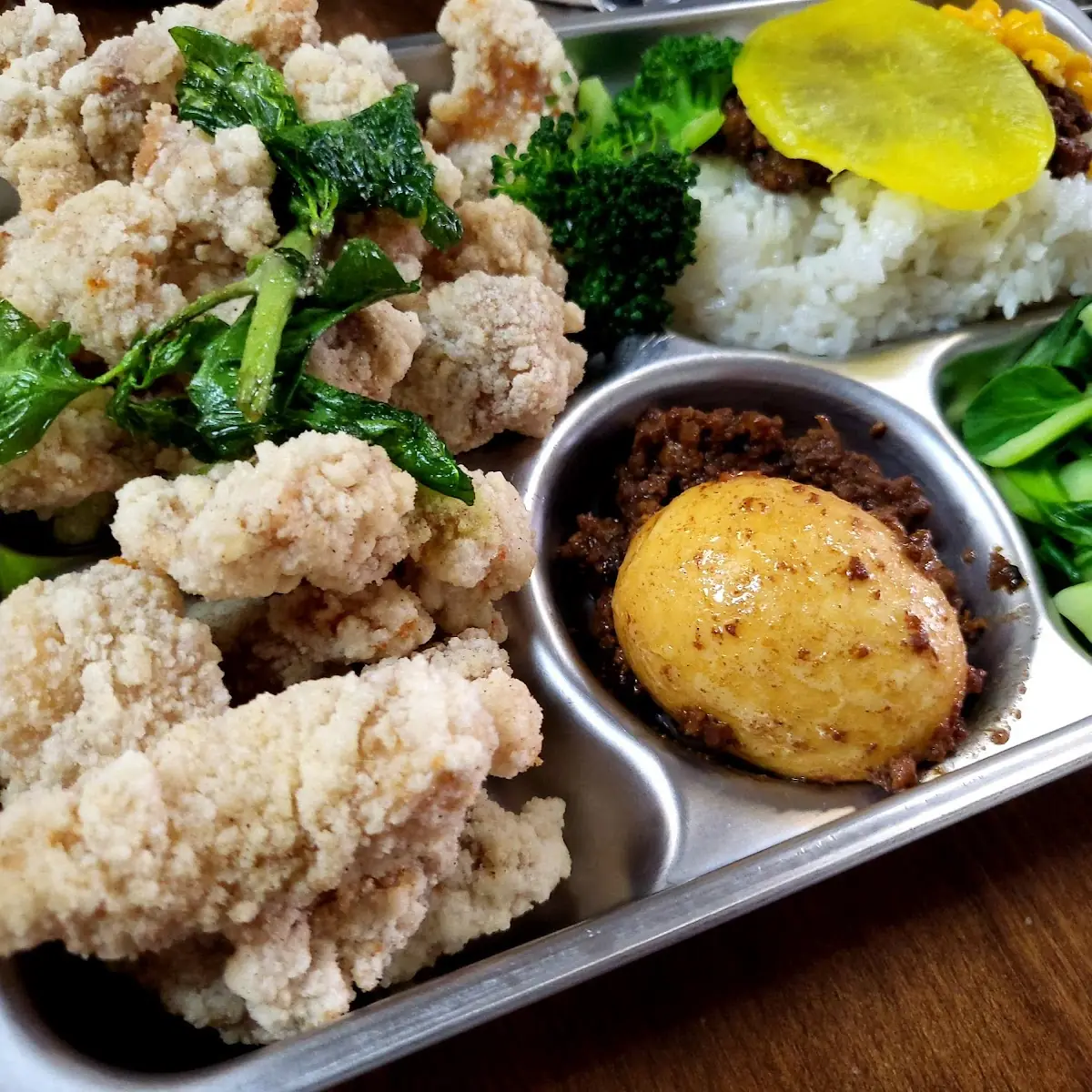 Taiwanese Popcorn Chicken Bento Lunch Box