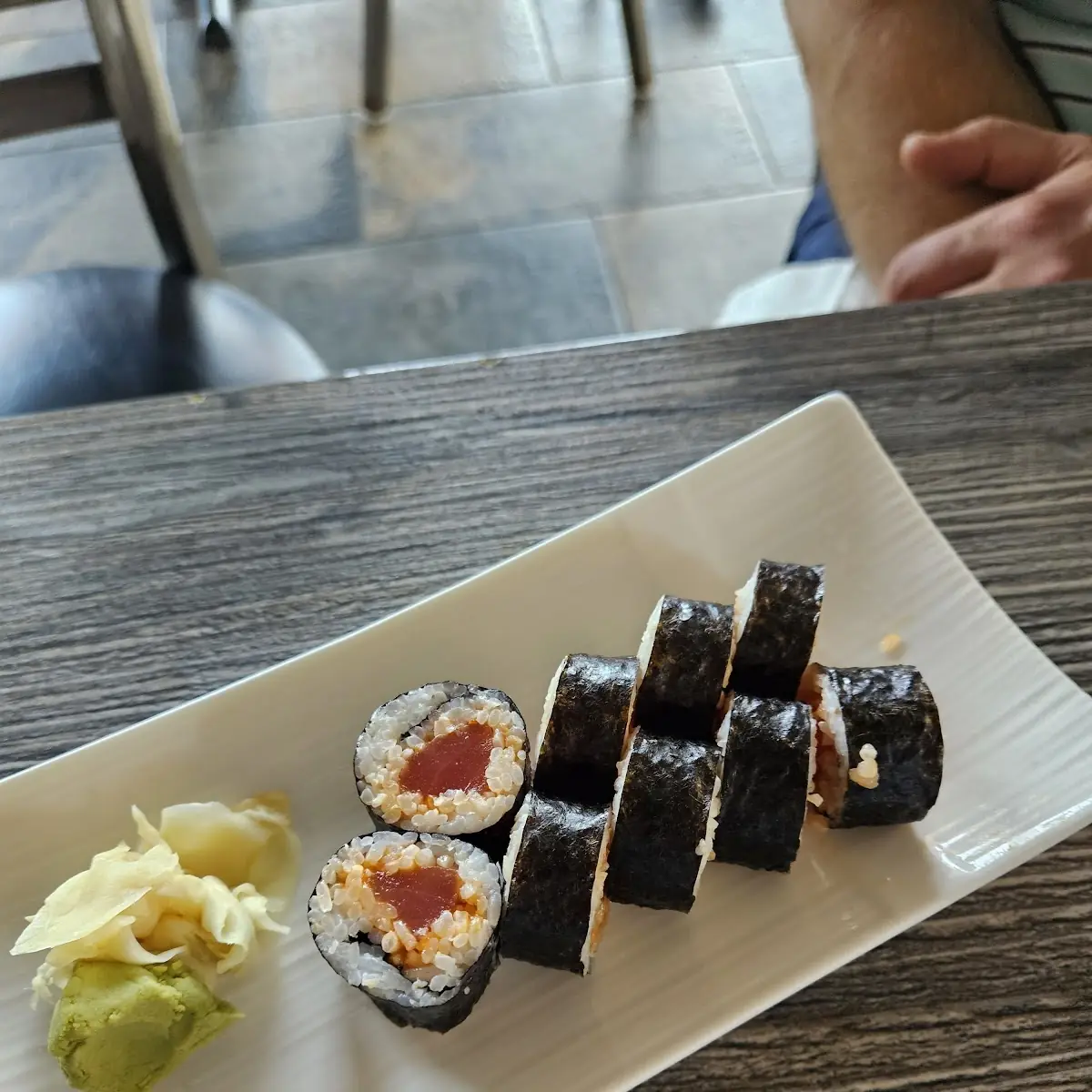 Spicy Tuna Roll