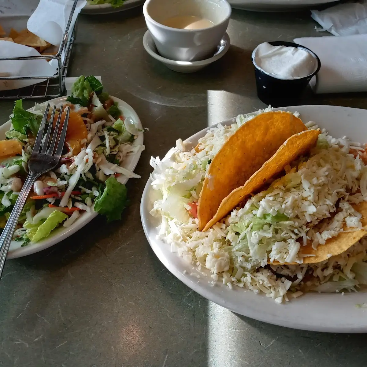 3 Hard Shell Tacos