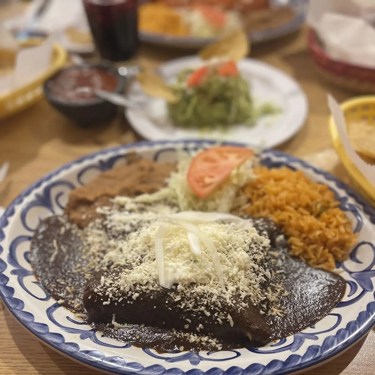 Chilaquiles Rojos Con Huevos