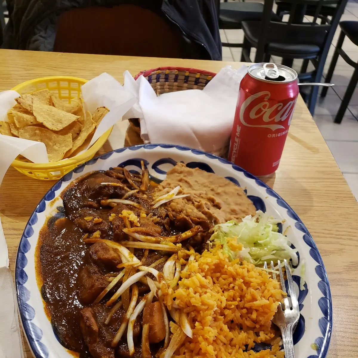 Pollo En Chile Uajillo