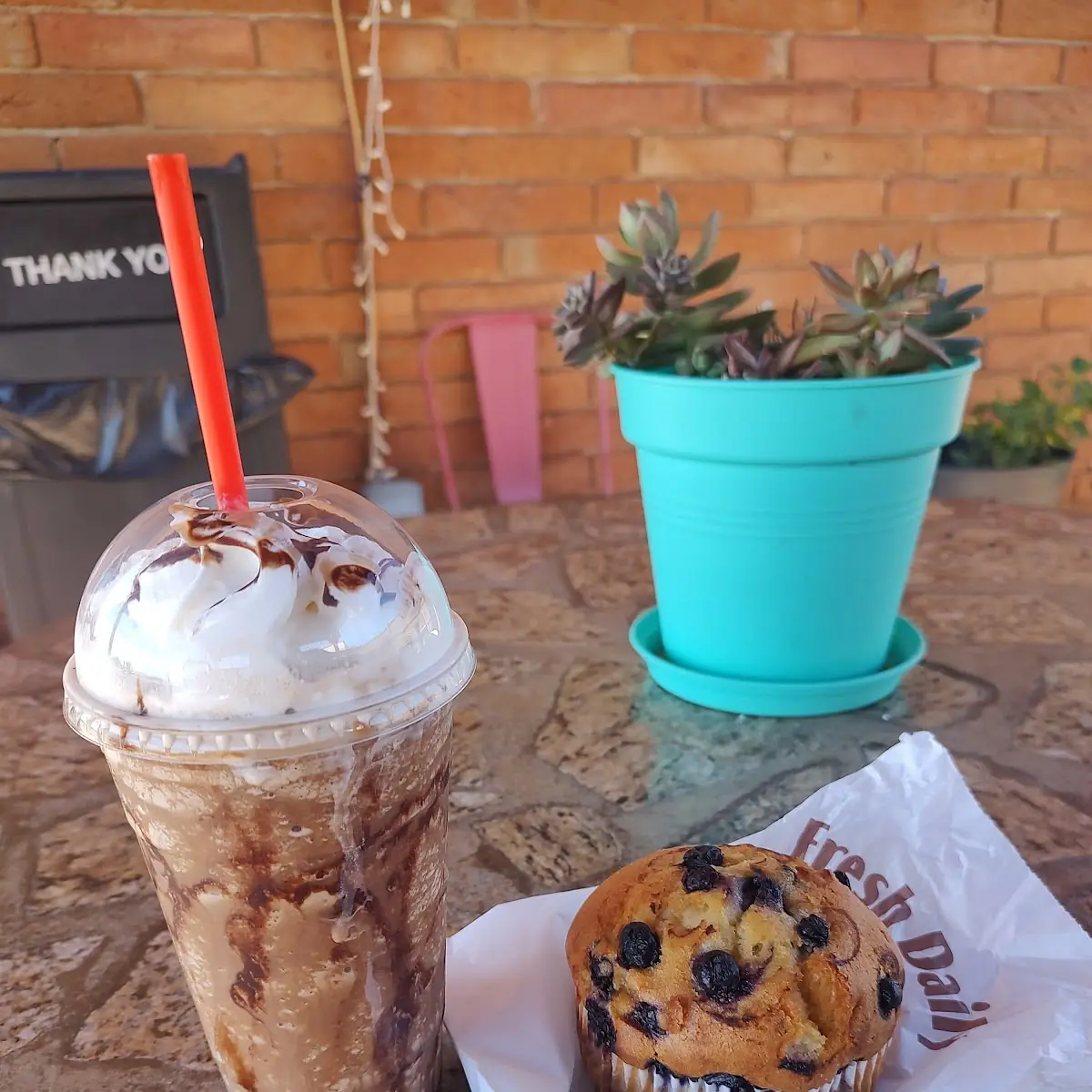 Frappe & Blueberry Muffin