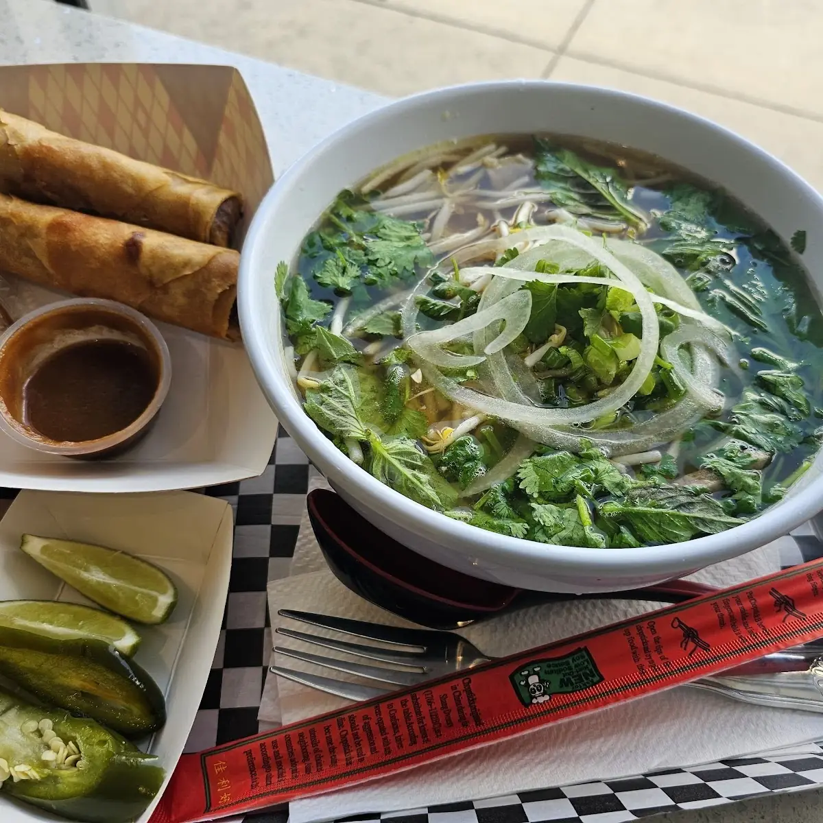 Phở Noodle Soup