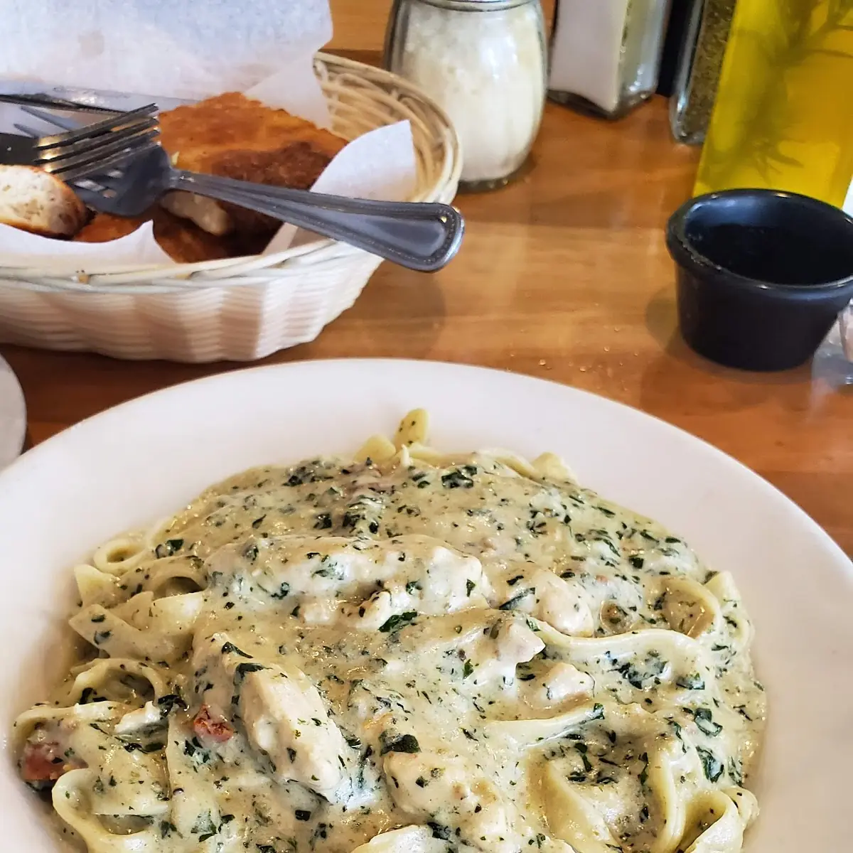 Chicken Fettuccine Alfredo