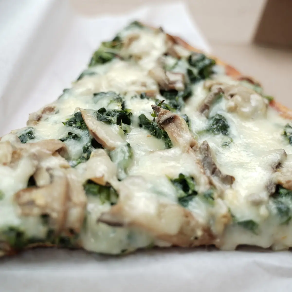 Spinach and Mushroom Pizza