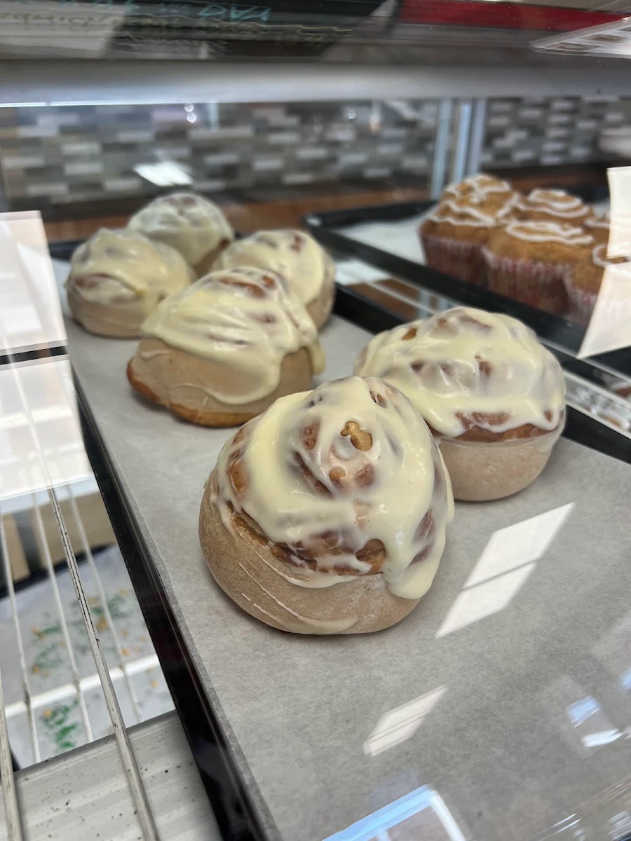 6-Pack Cinnamon Rolls