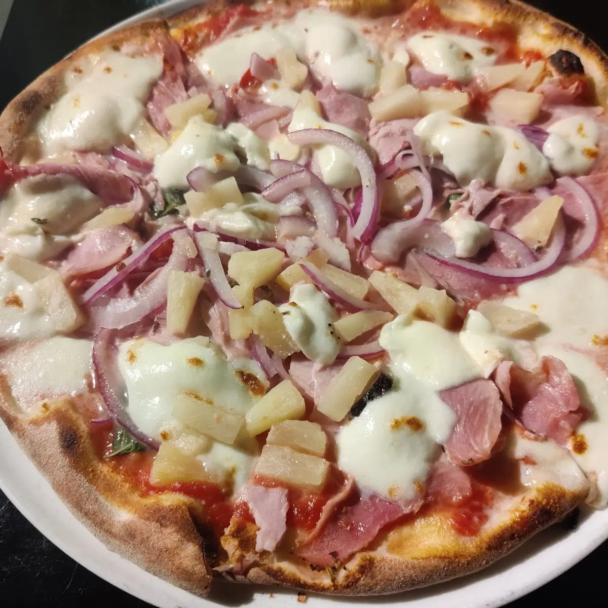 Hawaiian Pizza