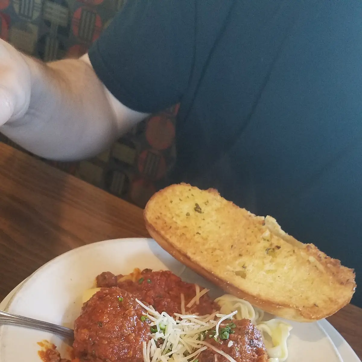 Rigatoni with Meat Sauce
