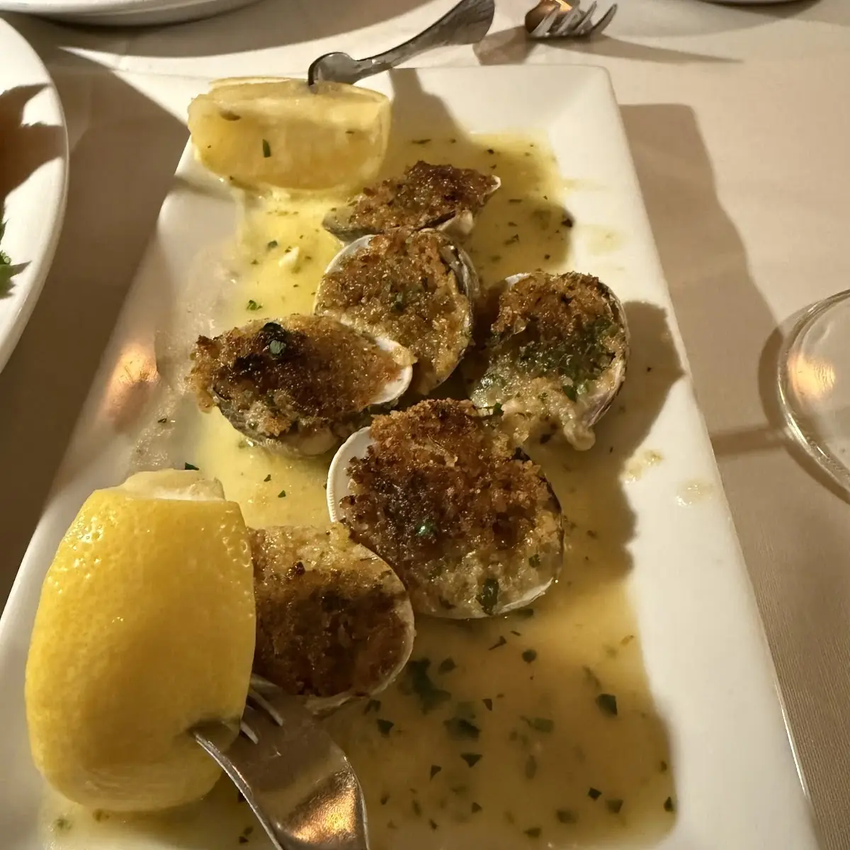Baked Clams with Lemon Wedge