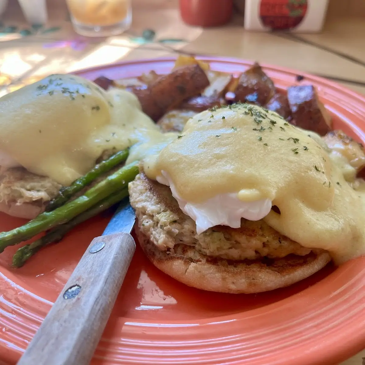 Crab Benedict