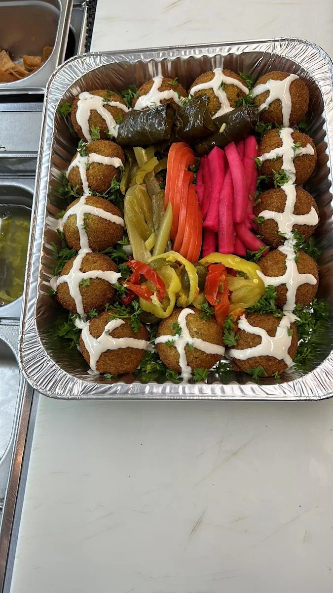 Highlights, Shawarma House