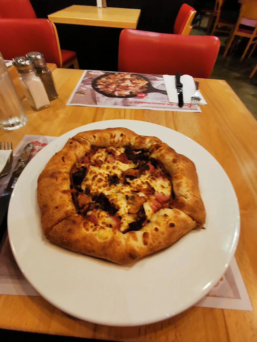 Pizza Carnivore Croûte Farcie