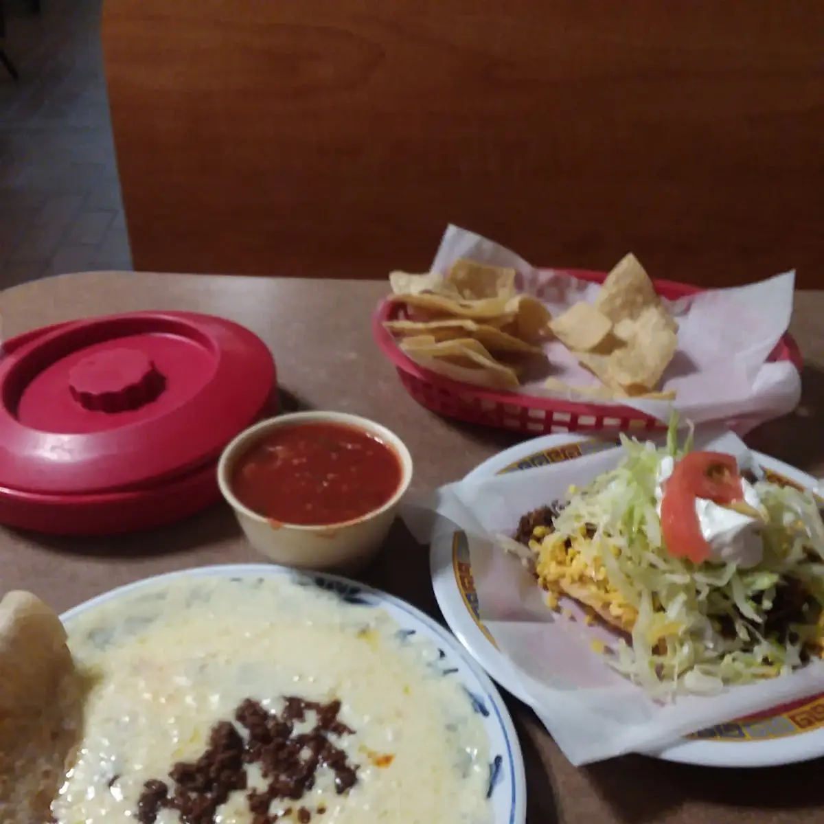 Queso Fundido Con Chorizo