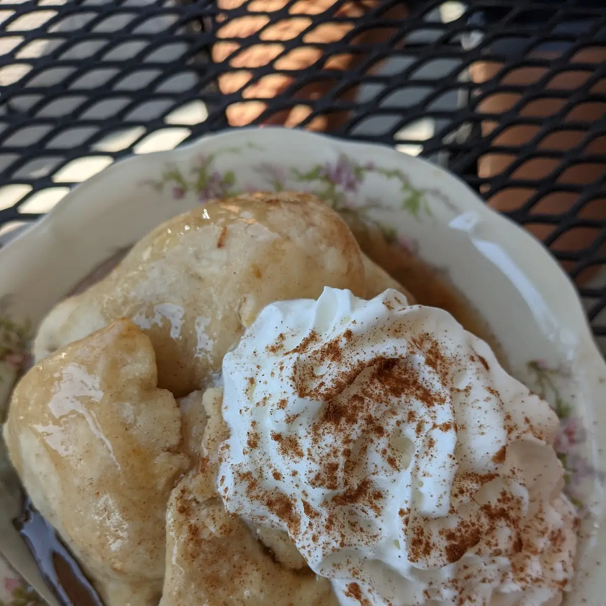Cinnamon Apple Pull-A-Parts