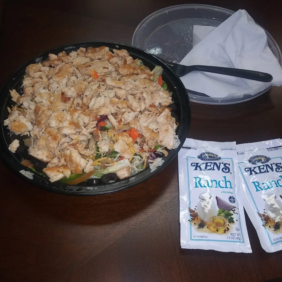Grilled Chicken Salad w Ranch Dressing