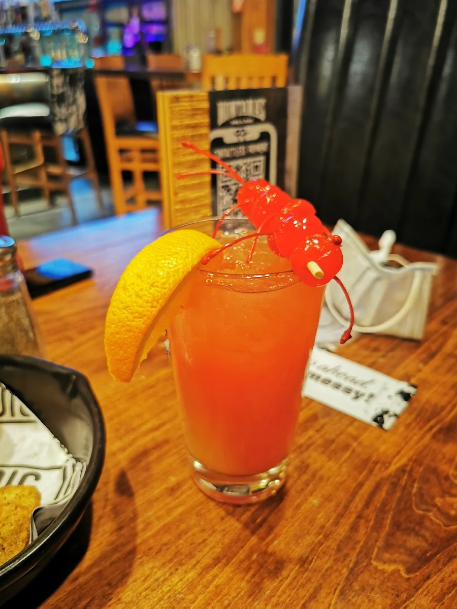 Sex on the Beach Extra Cherries, Montana’s BBQ & Bar