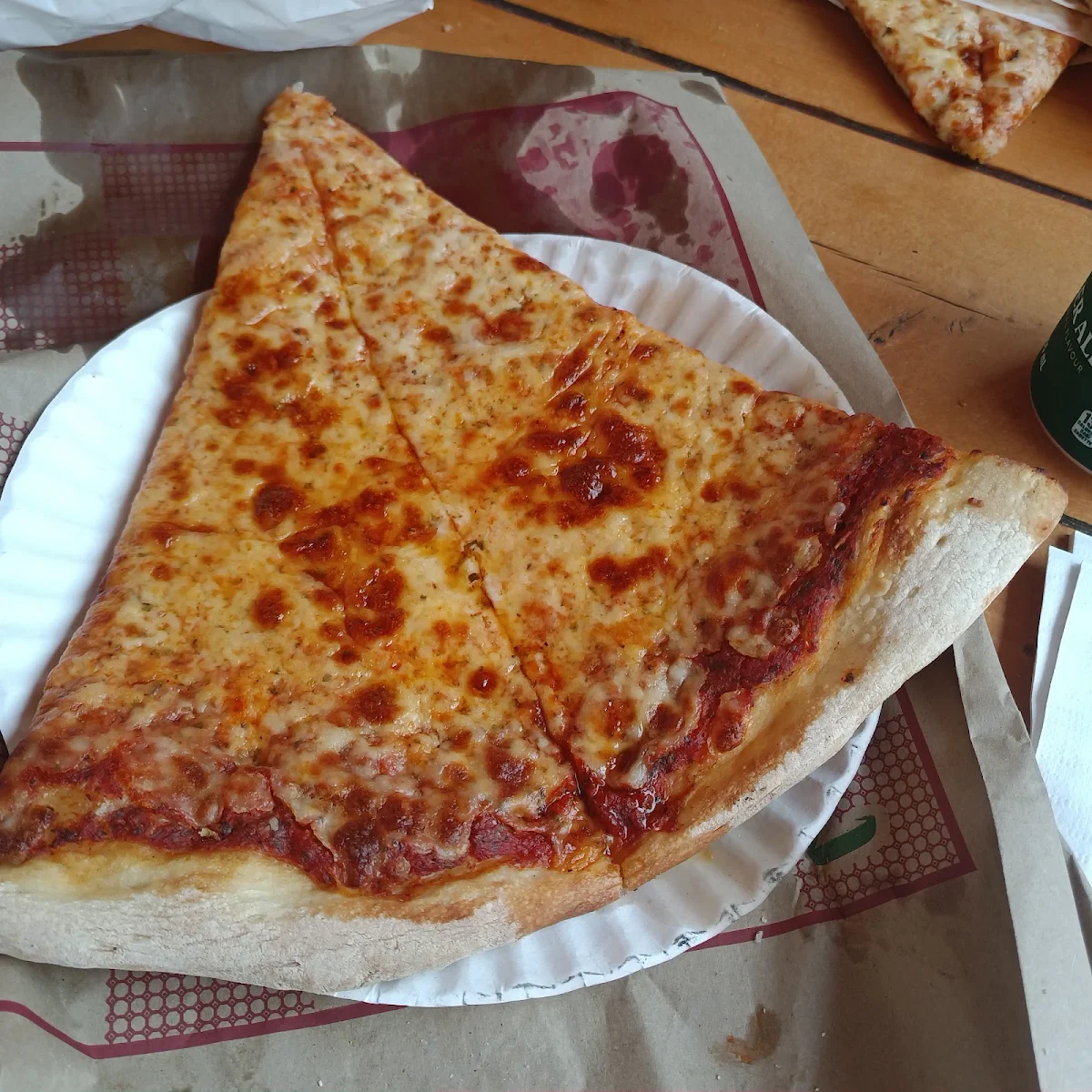 Cheese Slice, Luca Pizza