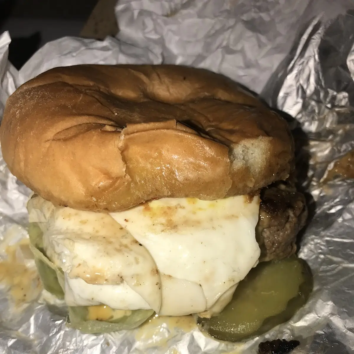 Bacon Cheese Scrambled Egg Burger