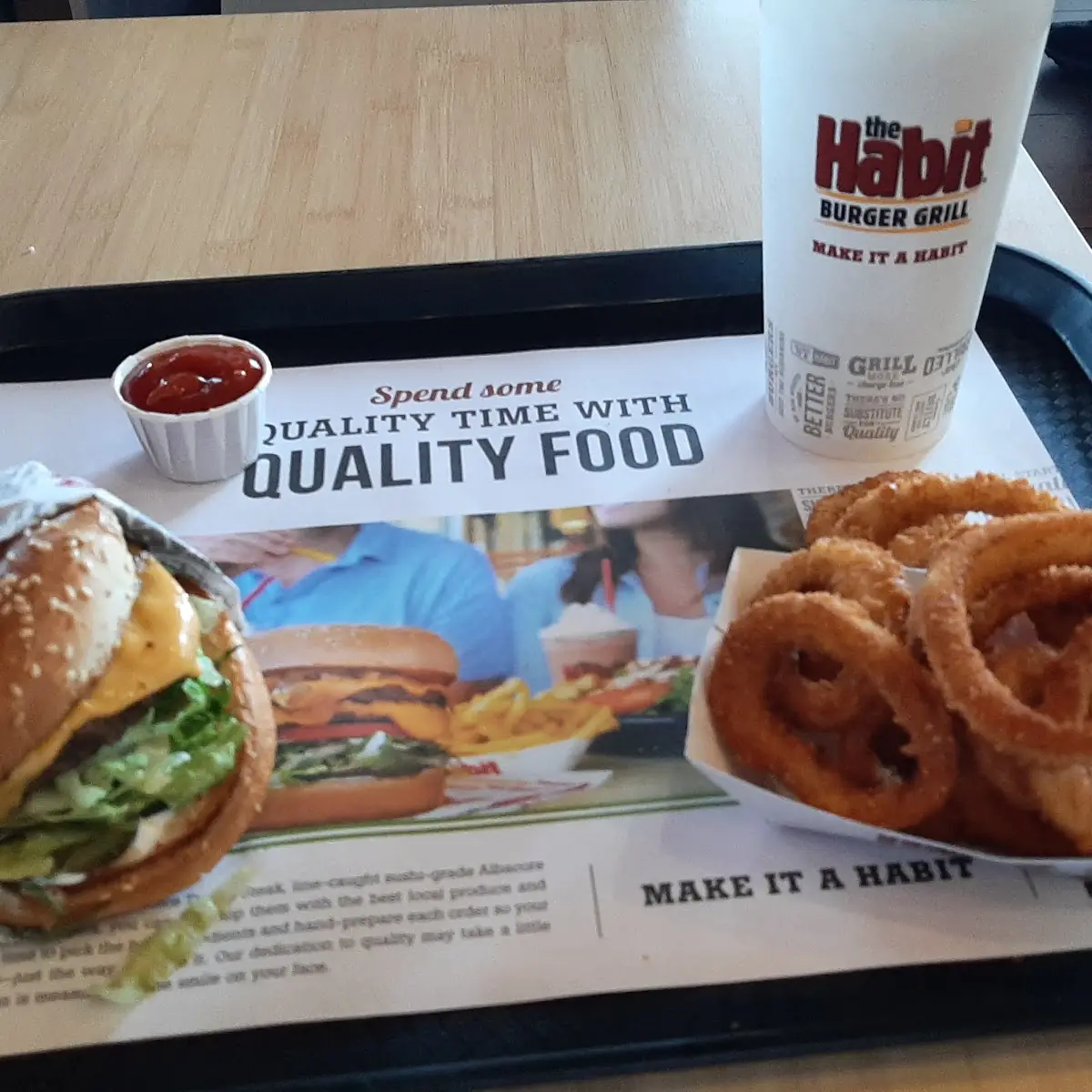 Cheese Burger with Onions Rings