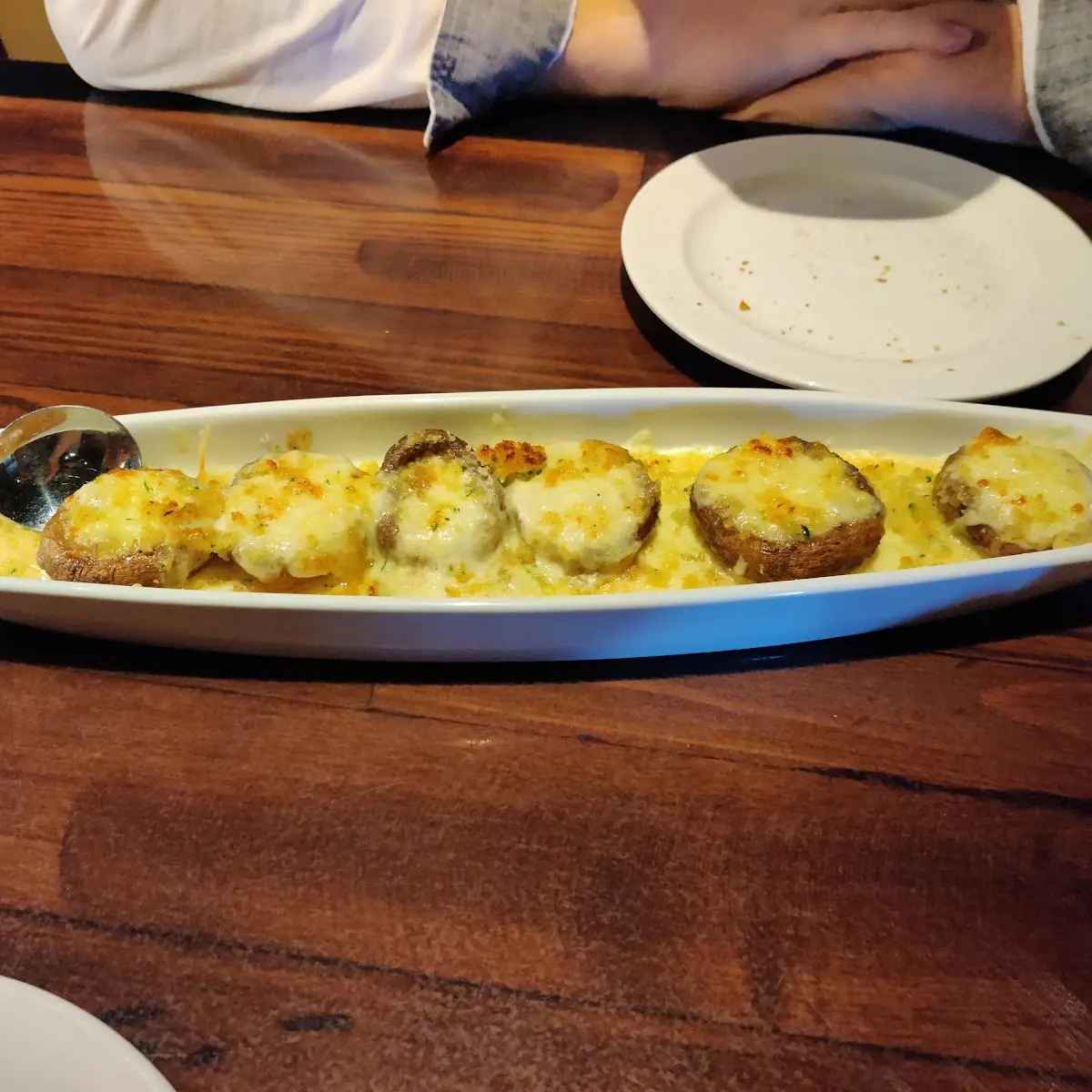 White Cheddar Stuffed Mushrooms