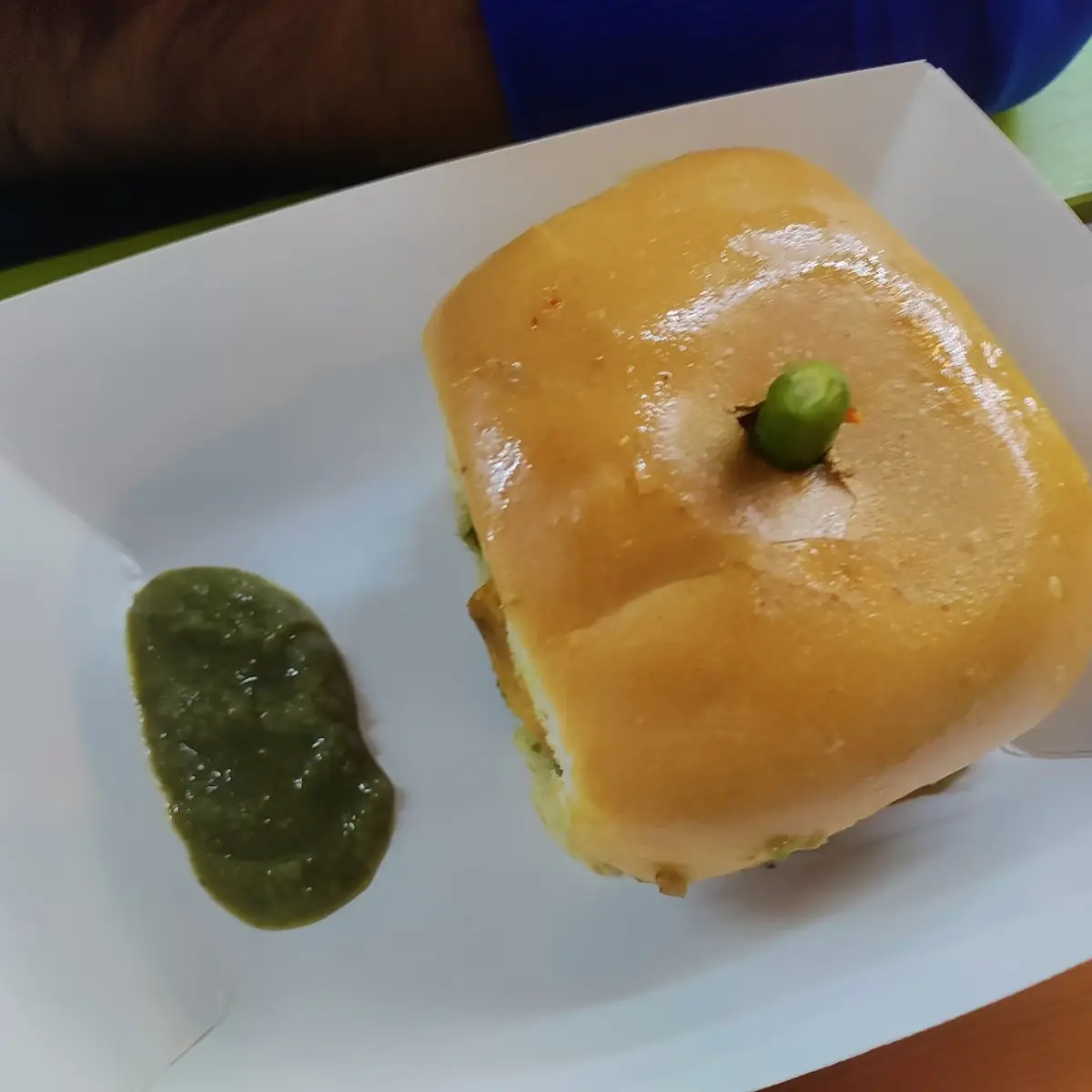 Dabangg Vada Pav