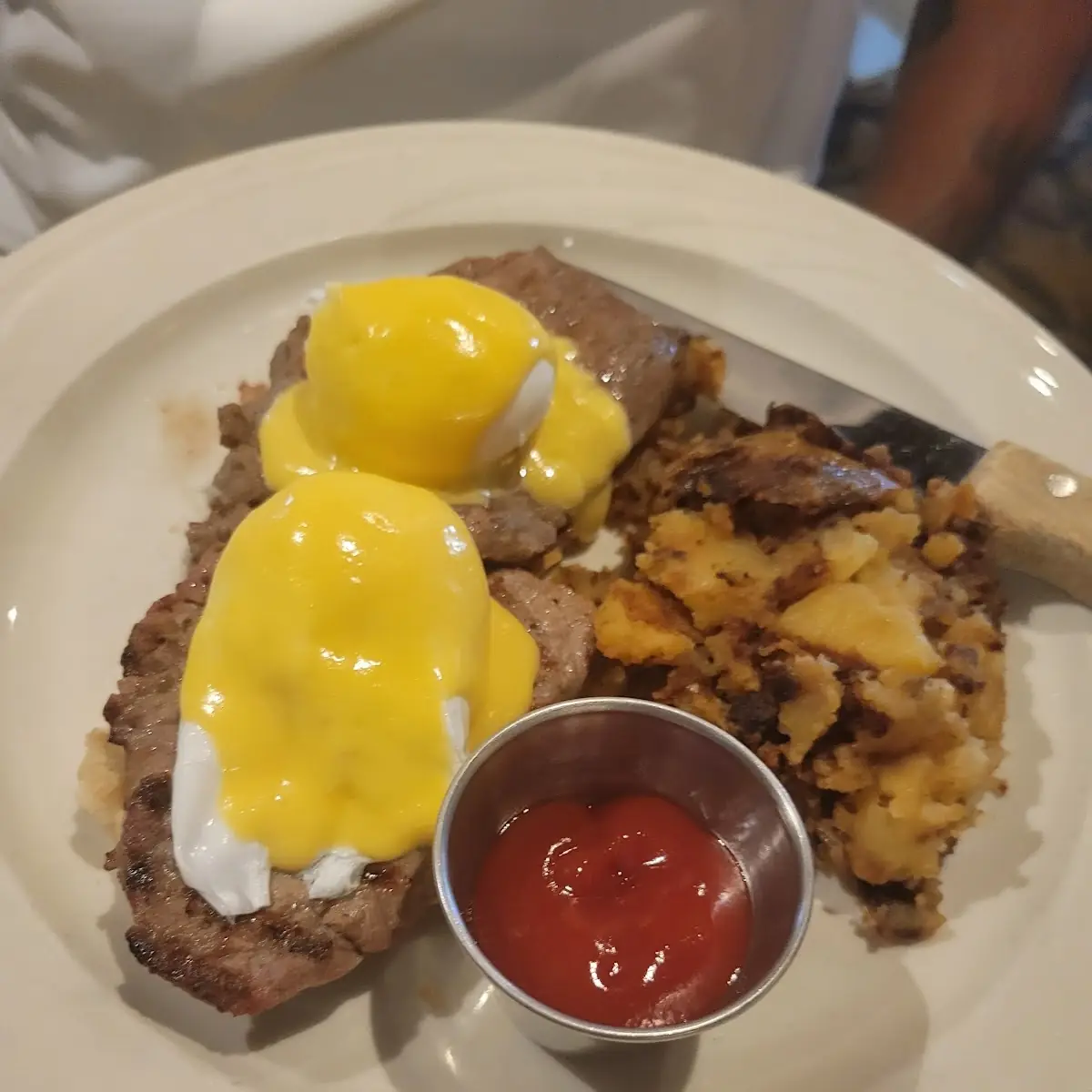 Eggs Benedict