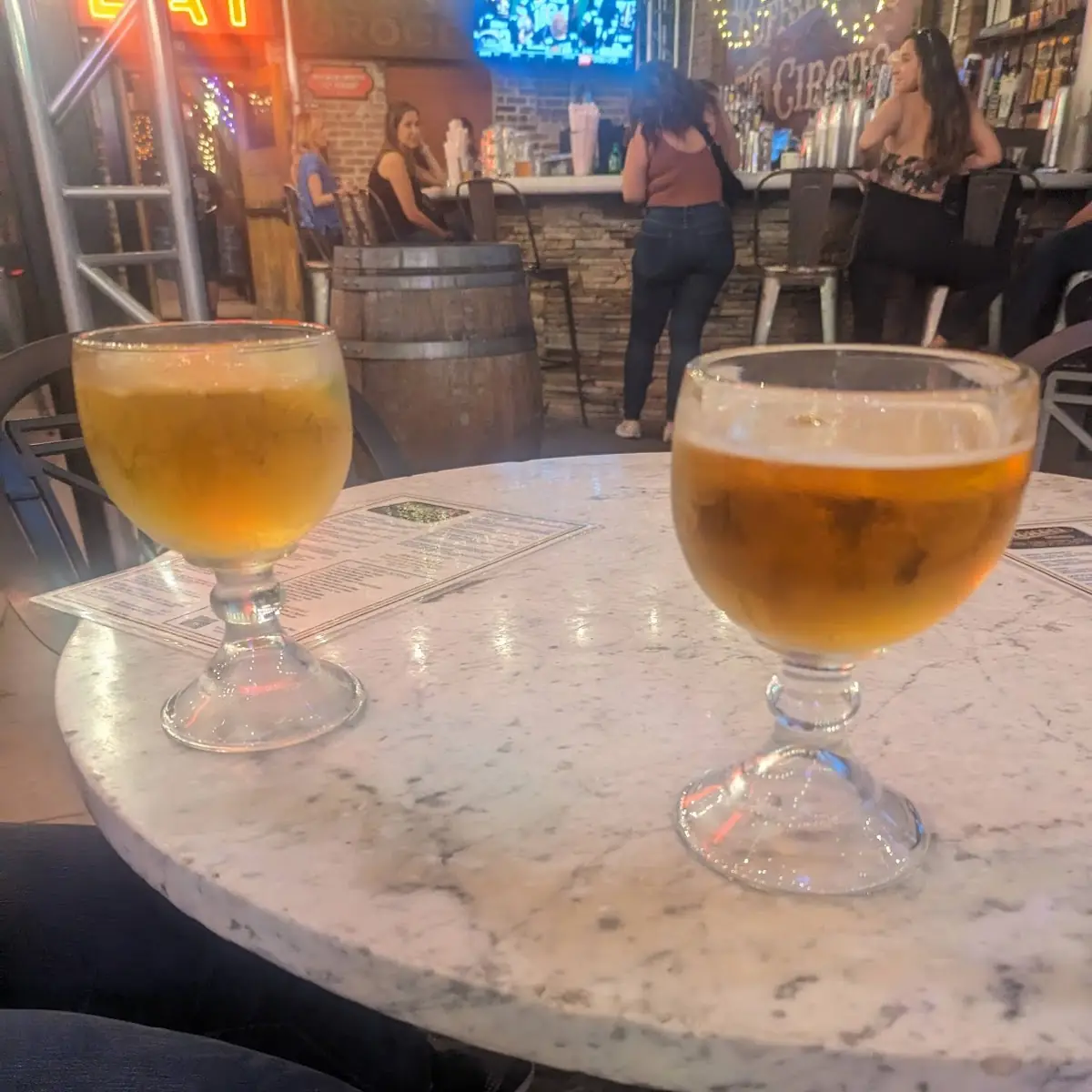West Coast IPA and Dos X