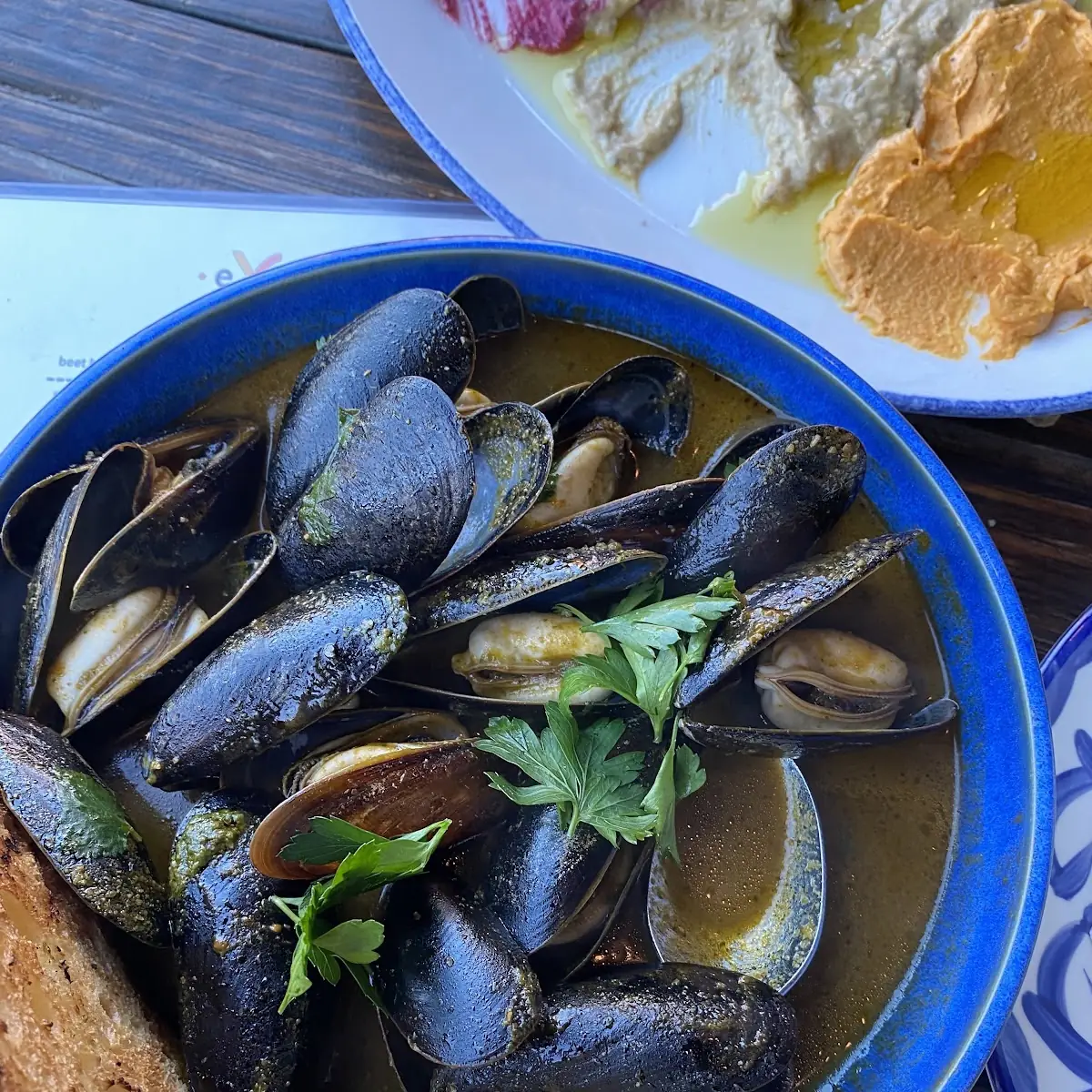 Steamed Mussels