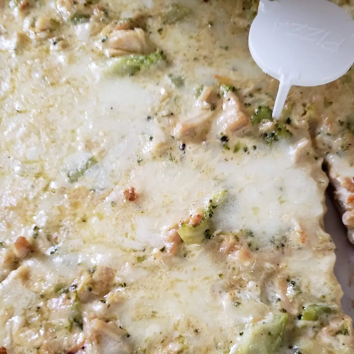 White Pizza Ranch Sauce