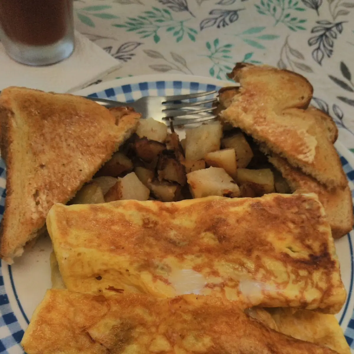 Corned Beef Hash Omelet
