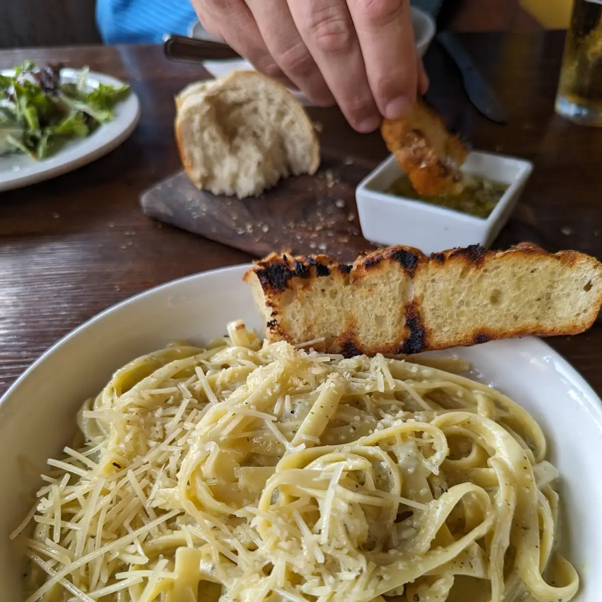 Basil Alfredo Pasta