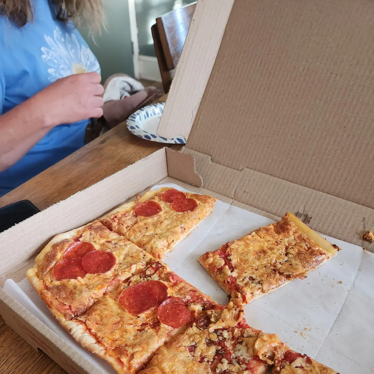 Hot Cheese Pepperoni Pizza