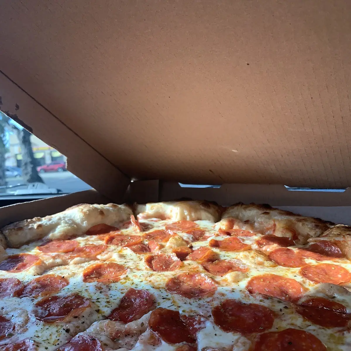 Nutella Straberries 12" pizza