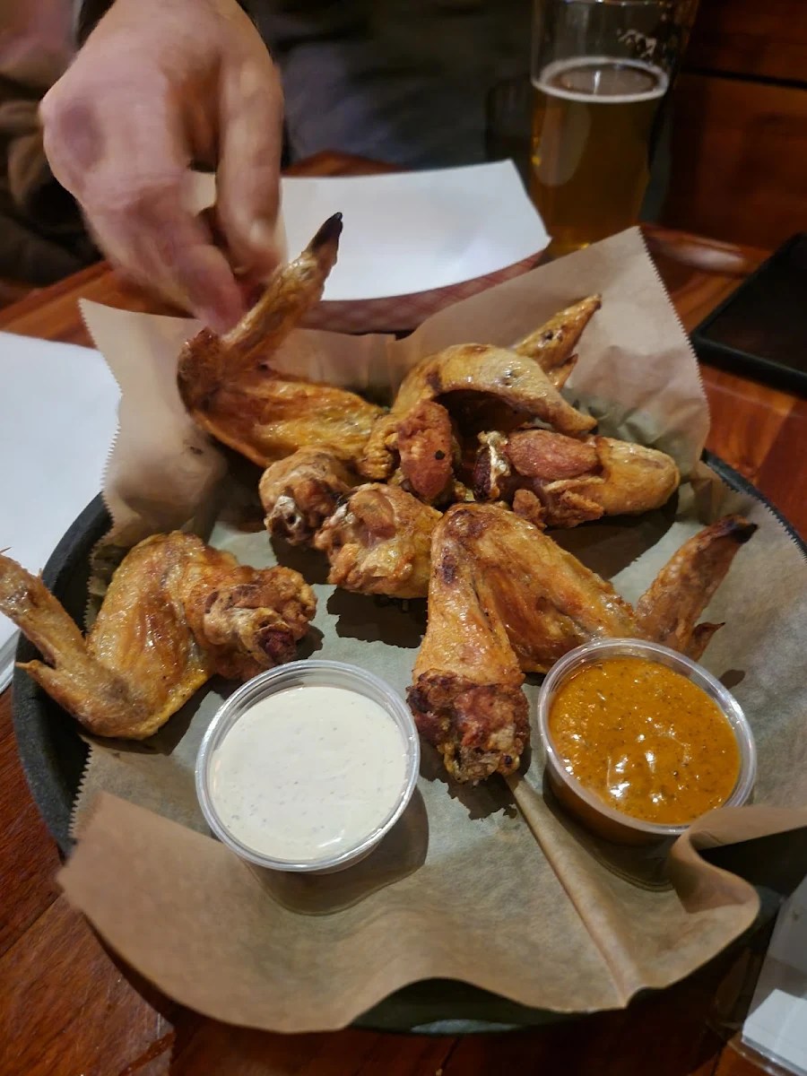 Six Double Jointed Chicken Wings
