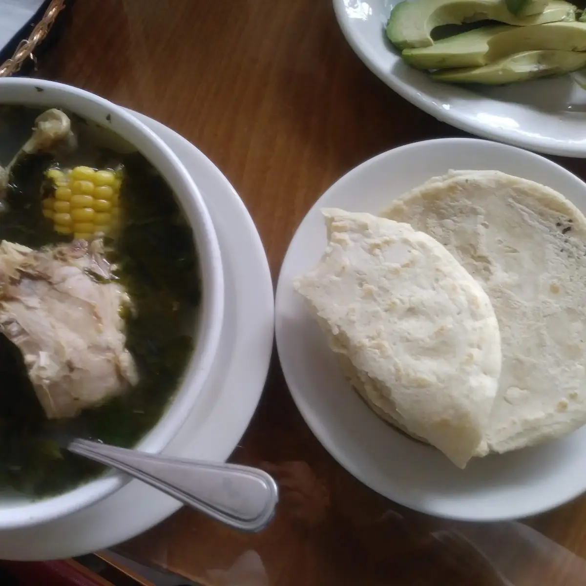 Caldo de Gallina Criolla