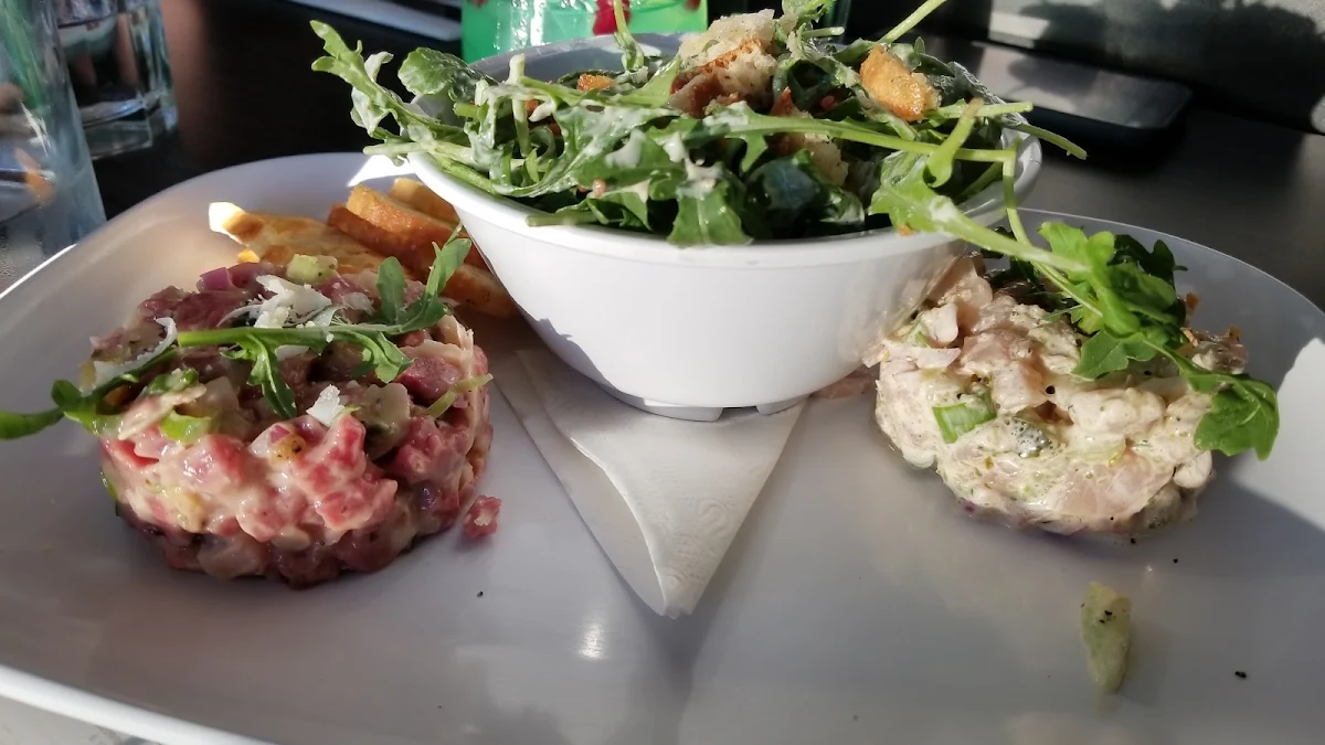 Tartare Boeuf Kuto Et Tartare de Marlin Bkeu