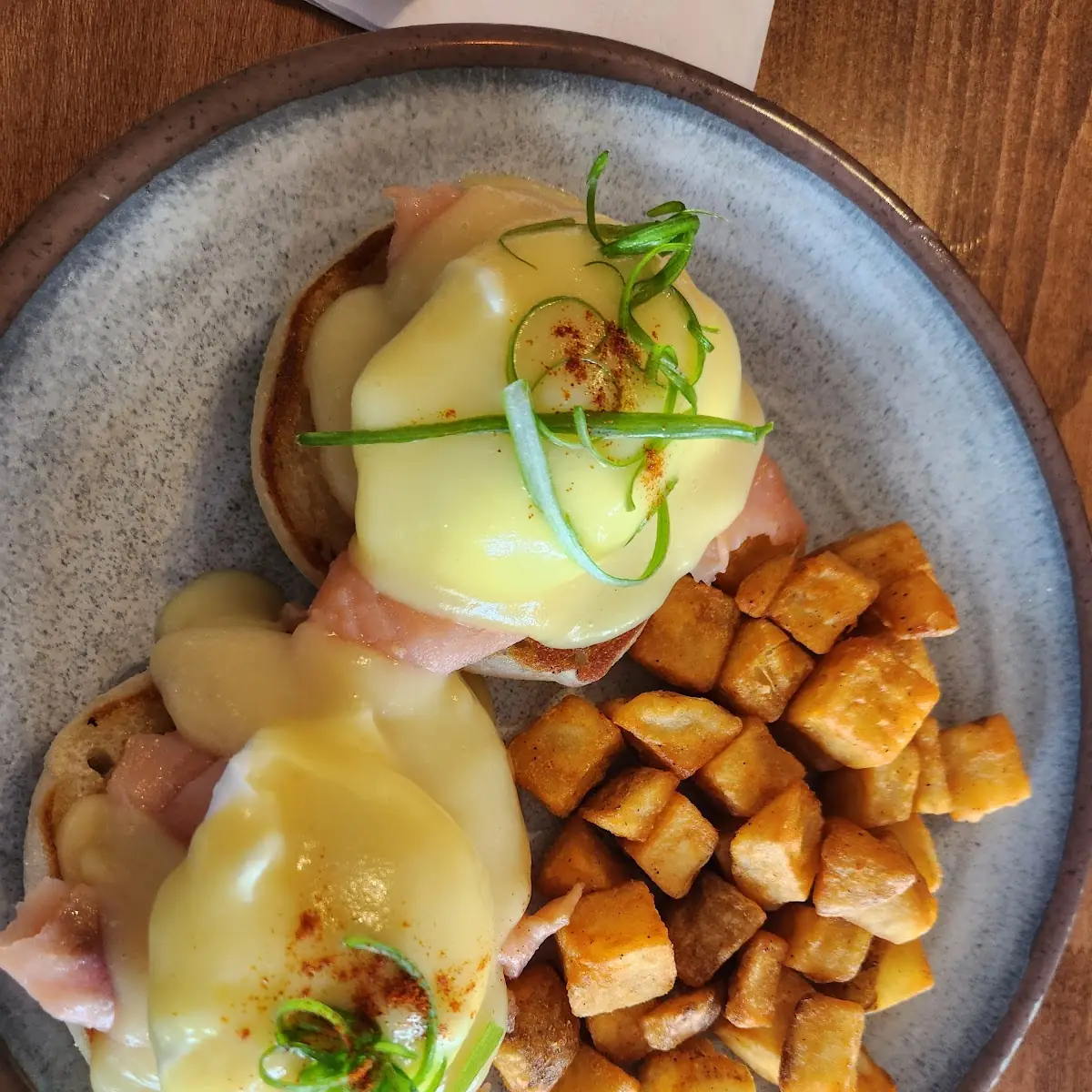 Royal Eggs Benedict