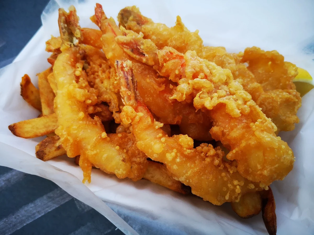 Highlights, Auntie Ag's Seafood Cafe