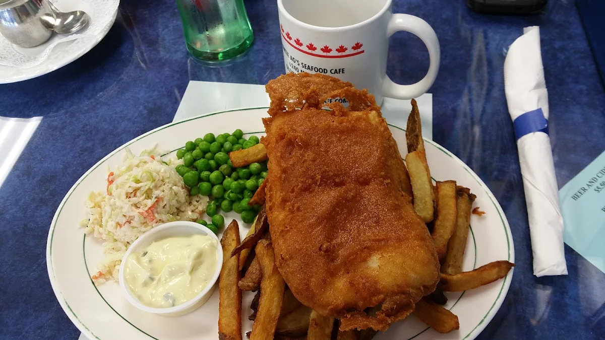 Highlights, Auntie Ag's Seafood Cafe