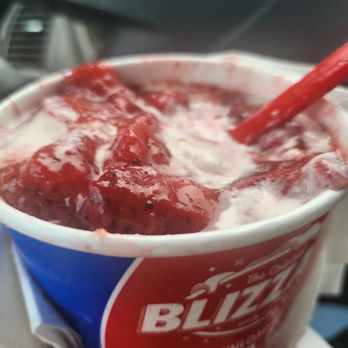 Royal Cheesecake Blizzard
