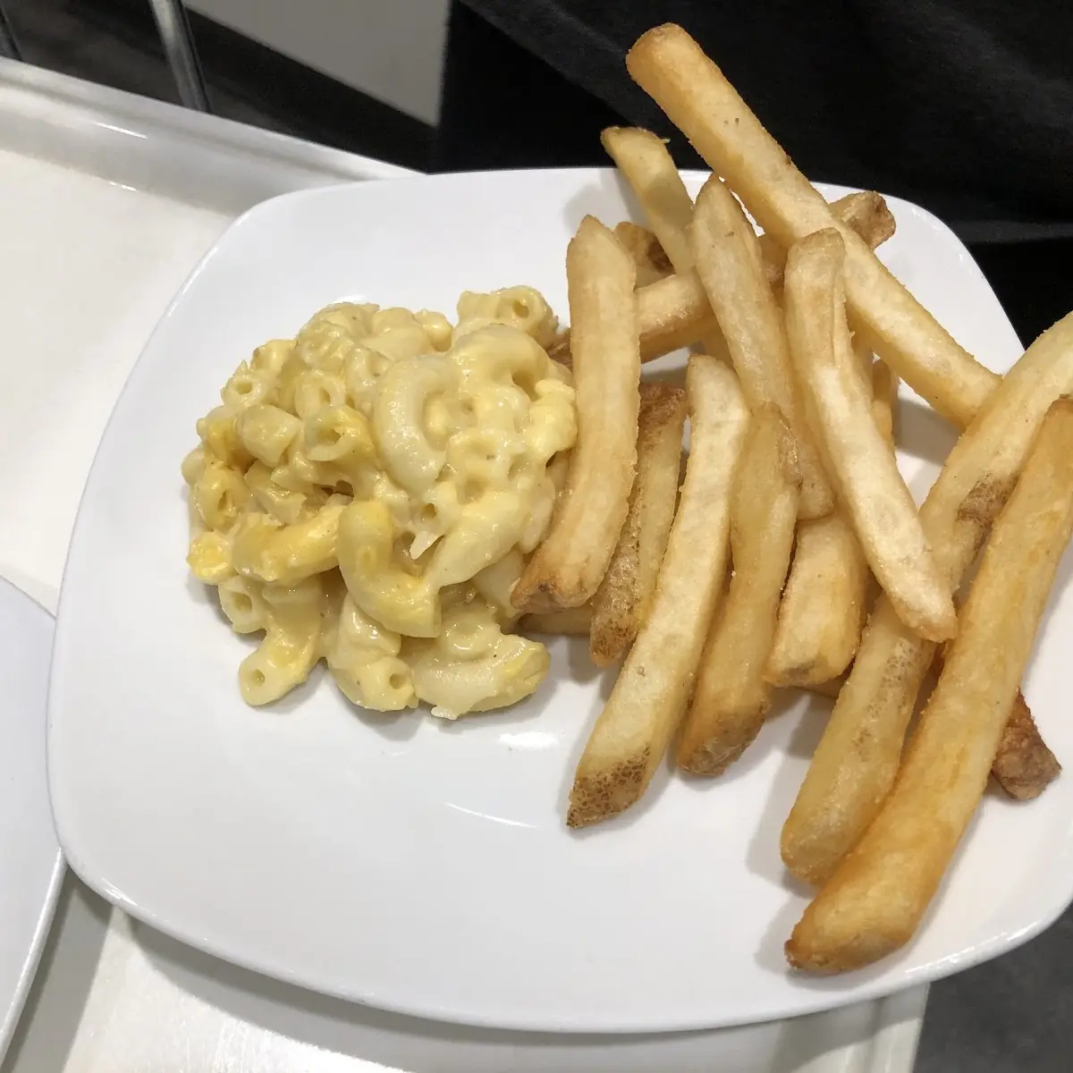 Mac N Cheese and Fries