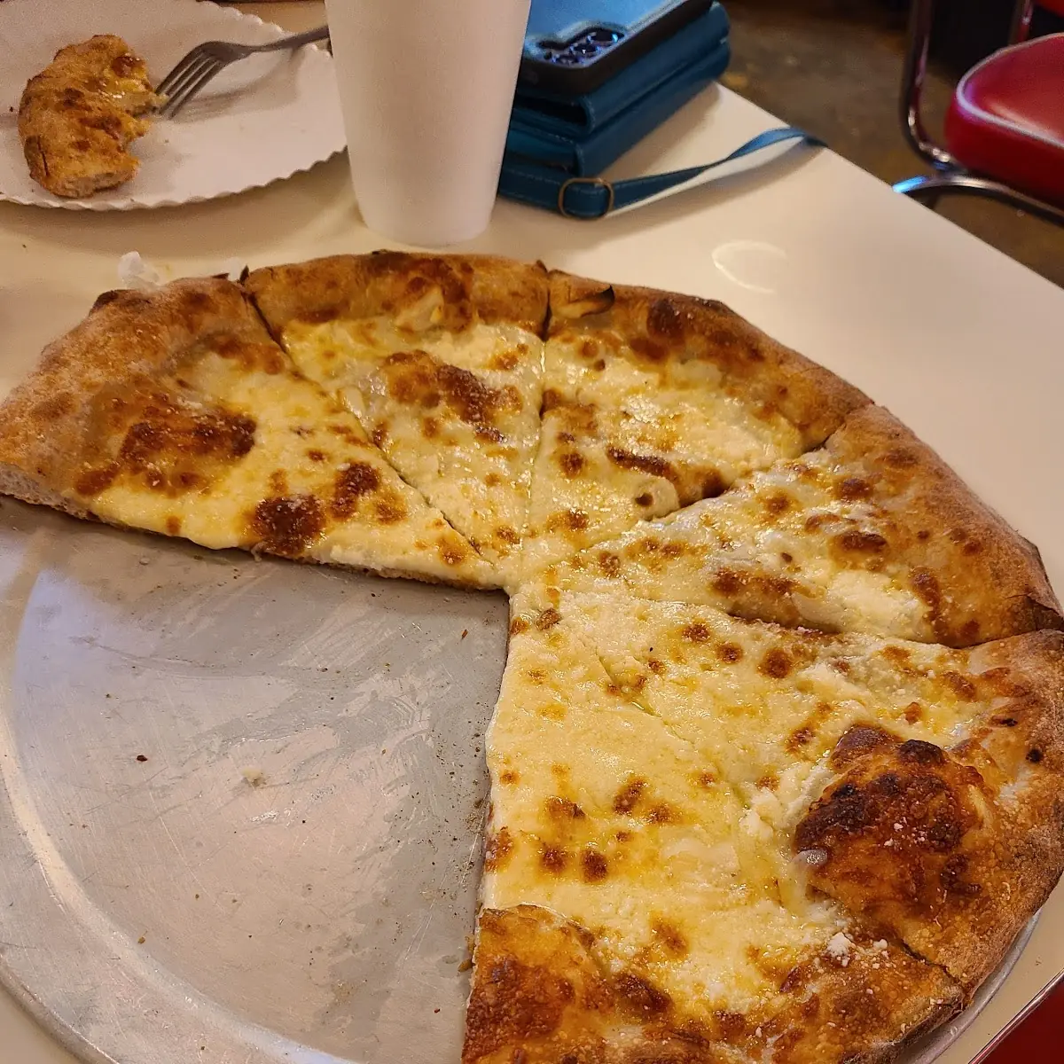 Blonde Pizza