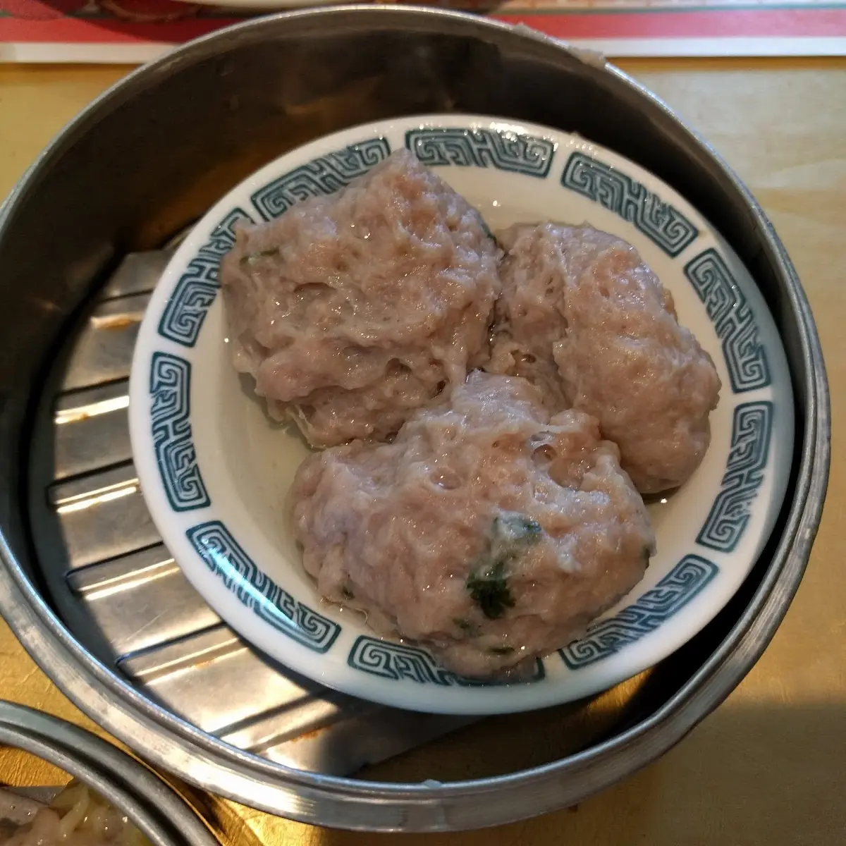 Steamed Minced Beef Balls
