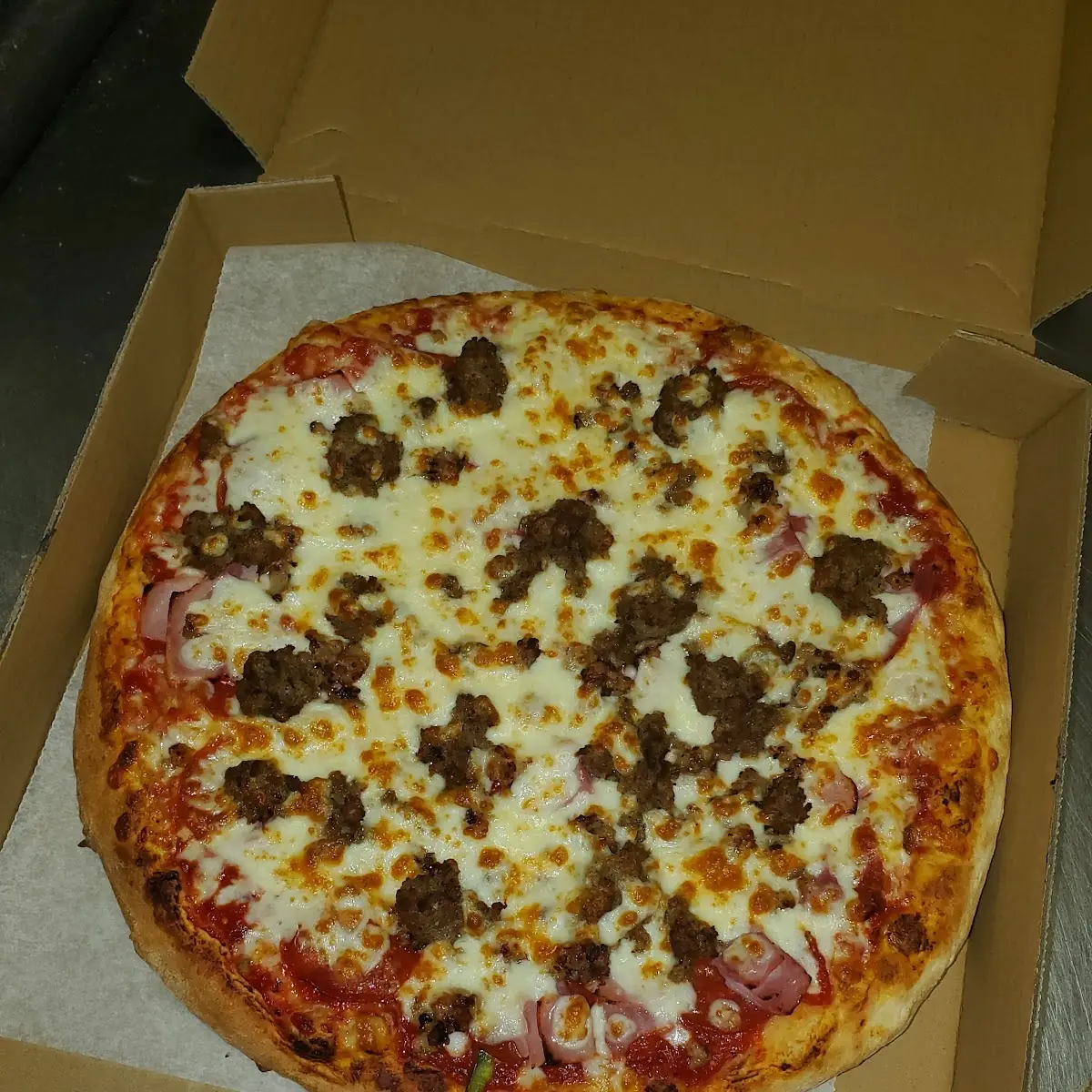 Meat Lovers Pizza with Extra Cheese