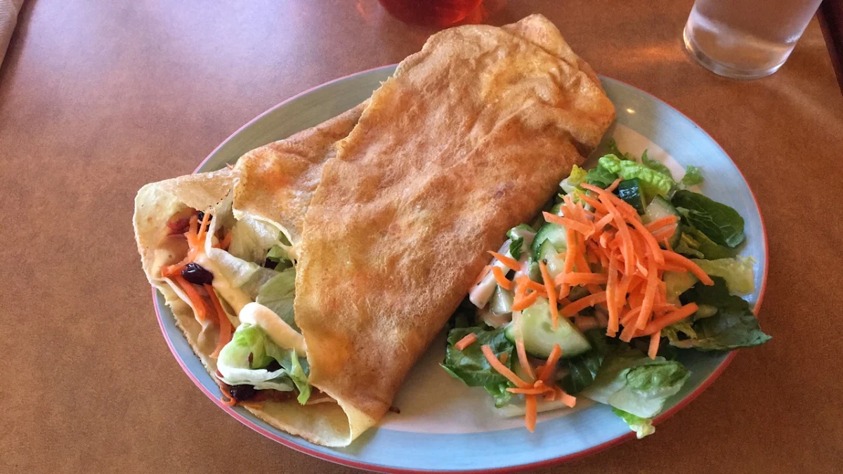 Build Your Own Crepe, Cafe Archibald