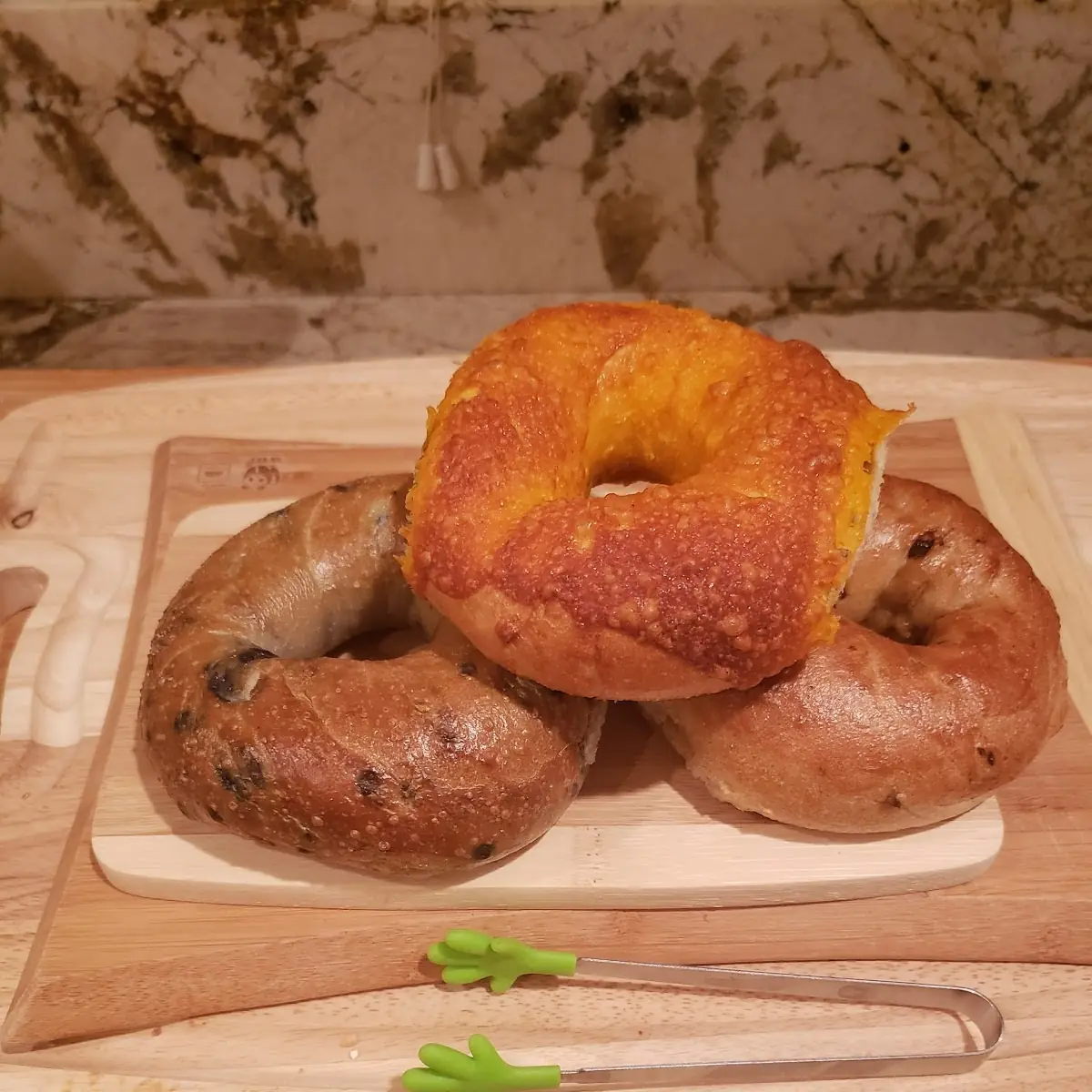 Cheese Blueberry and Cinnamon Raisin Bagel