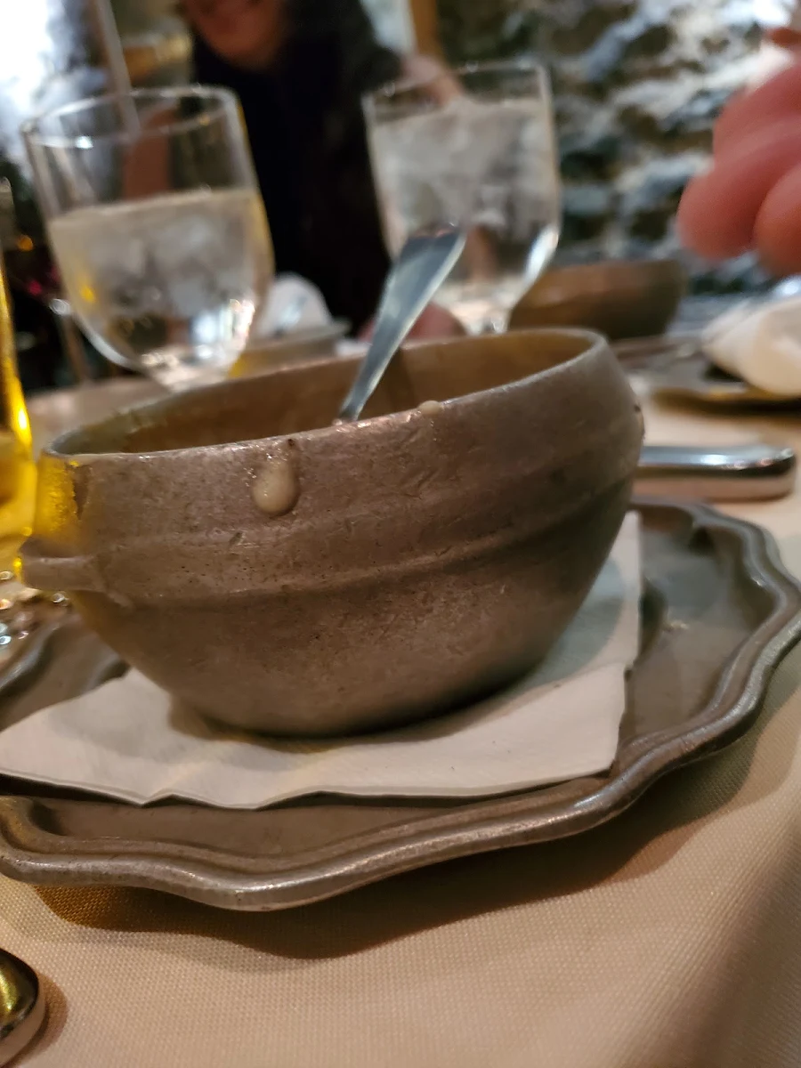 Clam Chowder, Gibbys